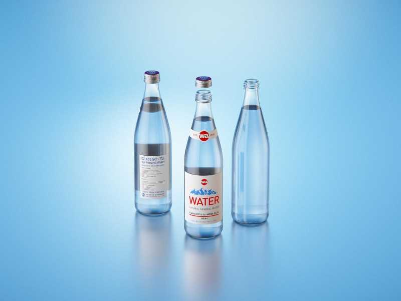 Packaging 3d model of a Mineral water glass bottle 500ml with a glass of water